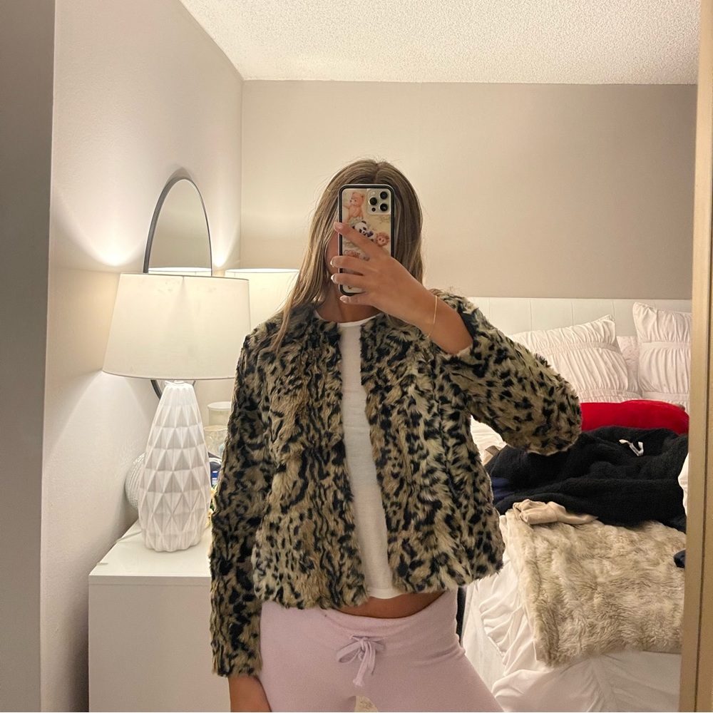 BB Dakota cheetah jacket
